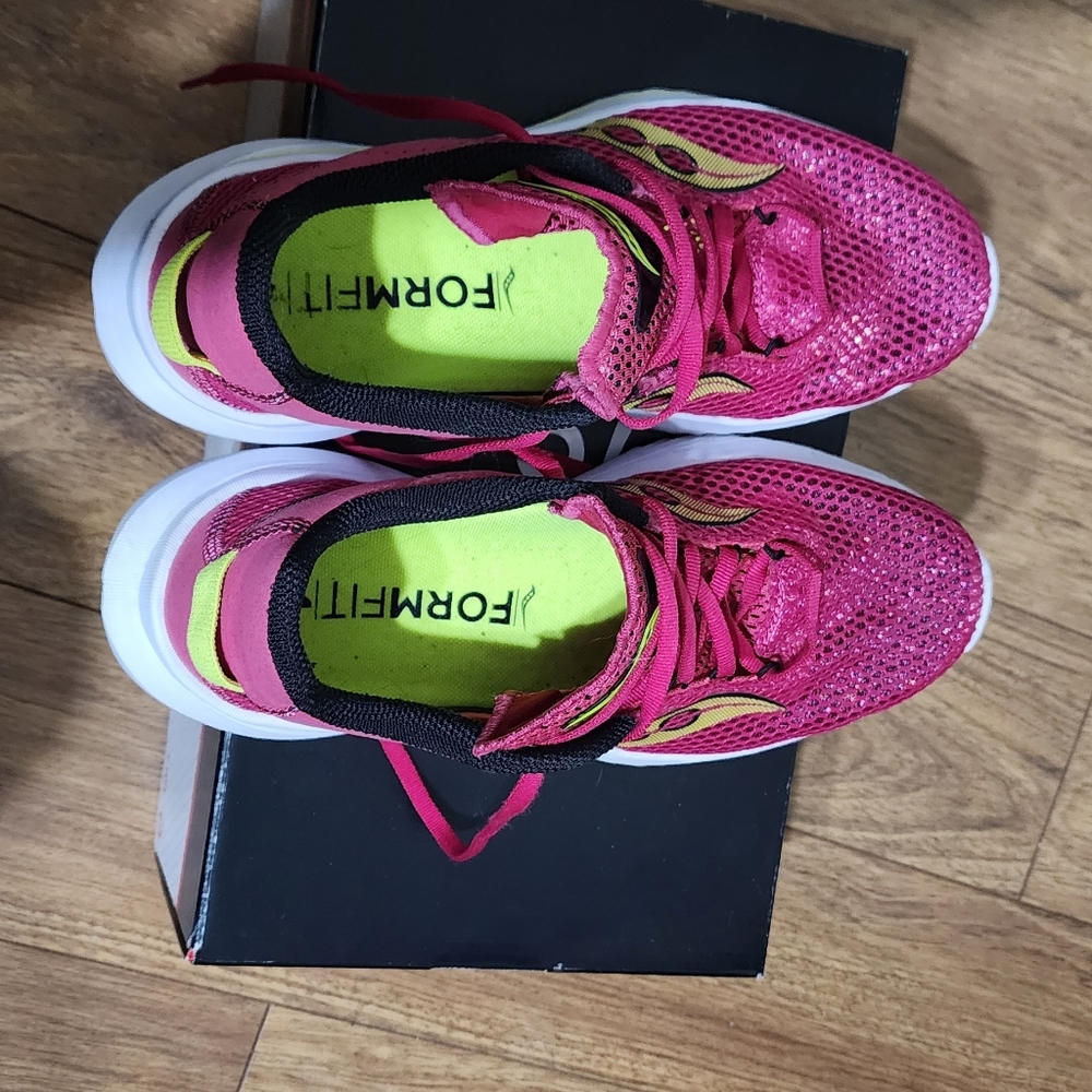 Saucony Kinvara 8.5 Womens